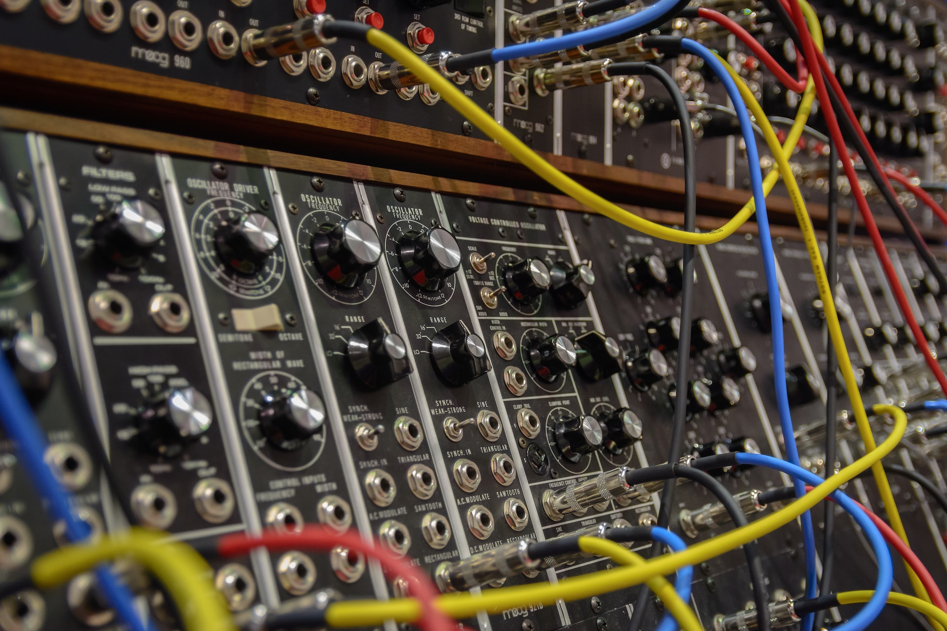 Learn about the differences between a synthesizer and an electronic